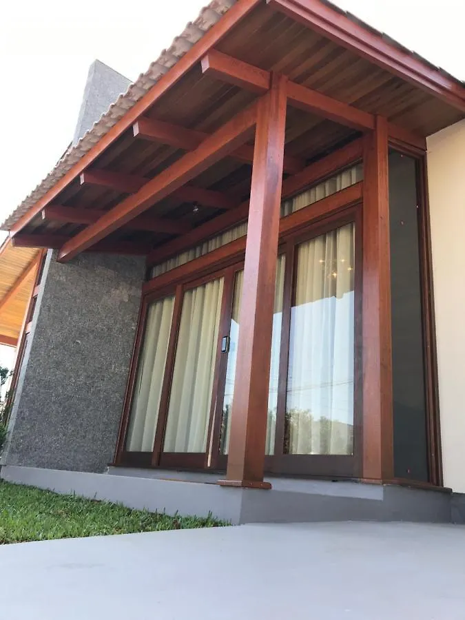 Canyons Guest House Praia Grande  0*, Praia Grande (Santa Catarina) Brasil