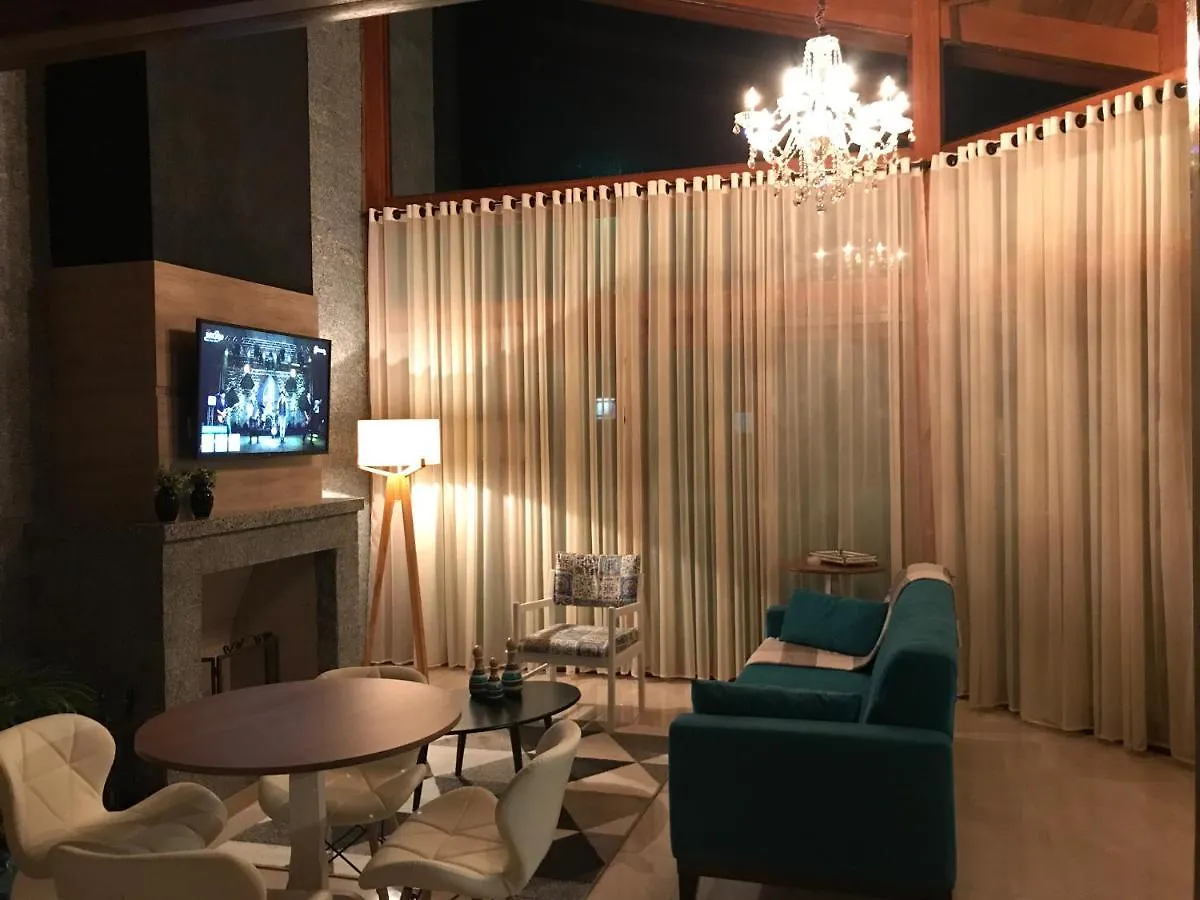 Canyons Guest House Praia Grande 0*,
